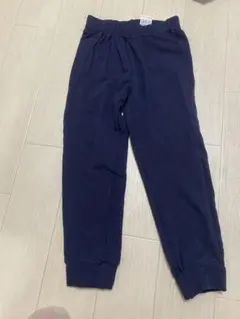 ①ユニクロ　120 ネイビー　長ズボン