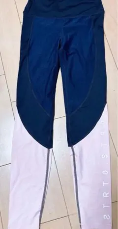 H&M ヨガパンツ　XSのサムネイル