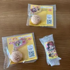 ミッキー パックンチョ キーホルダー　ガチャ　アミューズメント