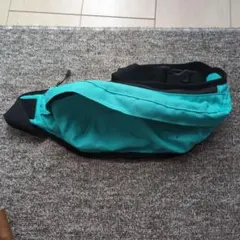 Nike ターコイズバックパック