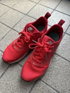 ※最終値下げです！AIR MAX TAVAS スニーカー 27cmレッド メンズ
