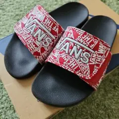 VANS２１センチ　 ロゴプリント スライドサンダル レッドのサムネイル