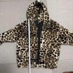 H&M DIVIDED レオパード柄 フェイクファー フーデッドブルゾンのサムネイル