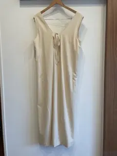 【新品タグ付】Bab Bou Jeloud ベージュ Vネック ロングワンピース