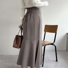 NICE CLAUP　バックレースアップマーメイドスカート　モカ