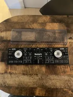 Numark DJ2GO2 Touch DJコントローラー デッキセーバー付のサムネイル