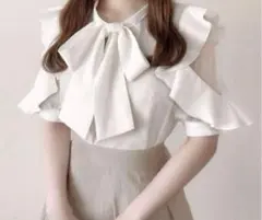 GRL ボウタイシアーショルダーフリルブラウス[k9126c] オフホワイト L