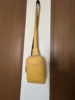 FOREVER YOUNG ショルダーバッグ イエロー