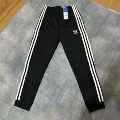 アディダス 新品ジャージ　150