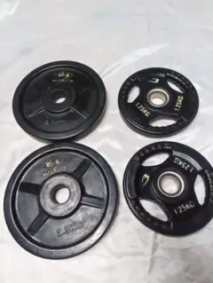 プレート 2.5KG×2枚　1.25kg×2枚　28mmシャフト用