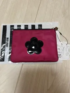 MARY QUANT フラット ポーチ　マゼンダ　新品