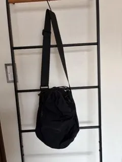 THEATRE PRODUCTS BROWN ショルダーバッグ　ブラック　訳あり