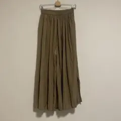 UNIQLOユニクロ　ワッシャーサテンスカートパンツ　Mサイズ