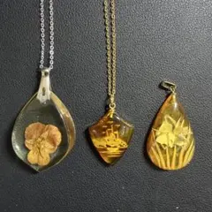 琥珀ネックレス 3点セット　花　葉っぱ　アンティーク　ネックレス　船　水滴