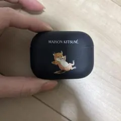 希少☆メゾンキツネ パソコンケース13/Maisonkitsune - メルカリ