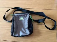 ADIDAS ポーチ 20 x 14 x 7 CM 未使用品のサムネイル
