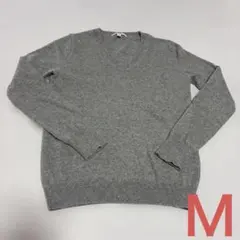 UNIQLO グレー Vネックカシミヤ セーター Mサイズ