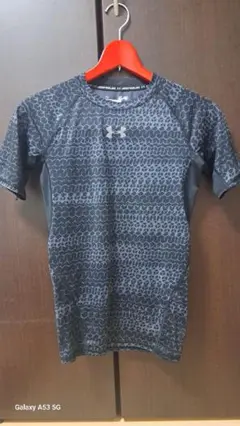 Under Armour コンプレッションシャツ SM