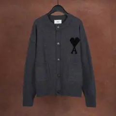 AMI PARISハート刺繍ニットカーディガンユニセックス 秋冬モデルレディース