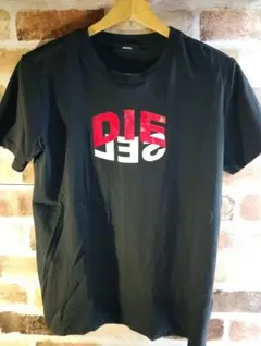 大人気正規品 DIESEL 定価13778円 黒 Tシャツ グラフィックプリント