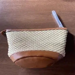 エスティーローダー　ストローとレザーの花柄ポーチ