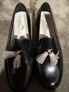 TEMPERATE ブラック タッセルレインシューズ