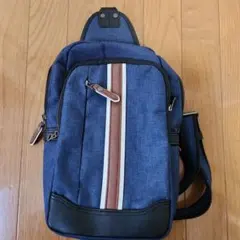 Mustache ボディバッグ ショルダー ネイビー