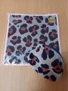 フェイラー　レオパードポーチ&ハンカチセット