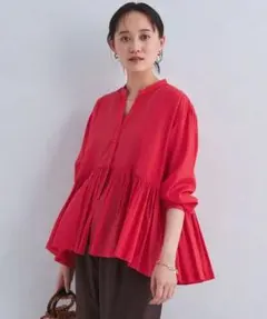 【グリーンレーベルリラクシング】全方位映えブラウス