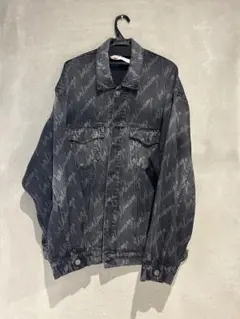 BALENCIAGA デニムジャケット ブラックのサムネイル
