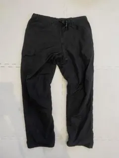 UNIQLO ユニクロ ブラック ワイドパンツ・イージーパンツ 黒 防風 裏起毛