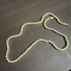 ゴールド ストーン付き ネックレス