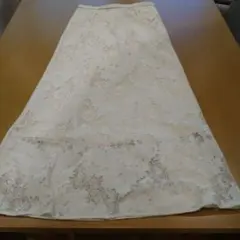 earth　music＆ecology アイボリー レース柄 ロングスカート