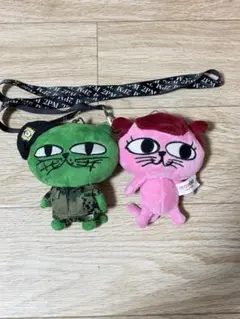 オクキャ OKCAT ぬいぐるみ キーリング 迷彩服 - メルカリ