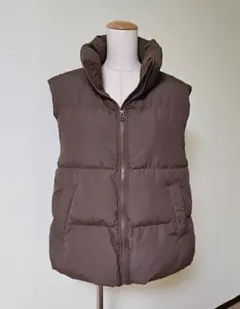 GU 　ヒートパテッドオーバーサイズベスト