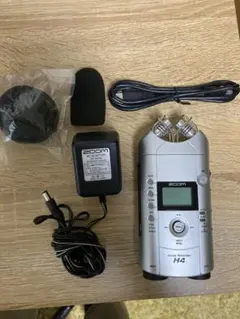 Zoom H4n Pro 風防+SD付/保管品∼Cubaseコード 名レコーダー Zoom H4n Pro 風防+SD付/保管品∼Cubaseコード 名レコーダー - メルカリ