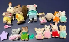 シルバニアファミリー 人形まとめ売り 13体のサムネイル