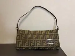 ⭐希少款 FENDI フェンディ ショルダーバッグ ズッカ FFロゴ柄 - メルカリ