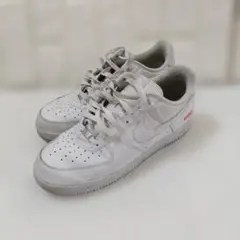 Nike Air Force 1 ホワイト supreme シュプフォース