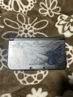 3DSLL モンスターハンター4G仕様 本体 起動確認済￼