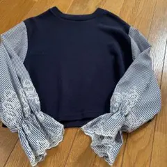 袖ストライプ　フリルデザイントップス