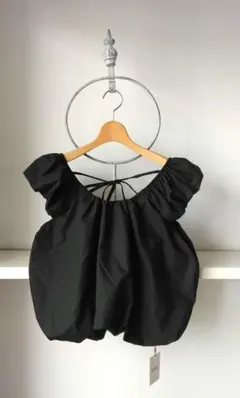 「新品未使用」GRL グレイル　バルーン　バックリボン　トップス　カットソー