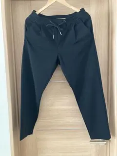 黒 ドローストリングウエスト パンツ Mサイズのサムネイル