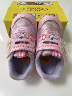 Item thumbnail for item 4532b1ba-c6bf-4f4c-994a-77bceb3c217c