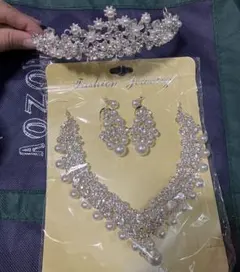 結婚式　アクセサリー　ティアラ　セット