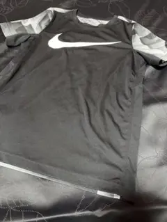 NIKE トップス