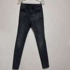 GU スキニーデニム