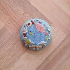 サンリオ 刺繍缶バッジ タキシードサム