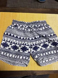 幾何学模様 水着 サイズ90