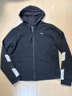 新品未使用品　PUMA フード付き ジップアップジャケットM レディース